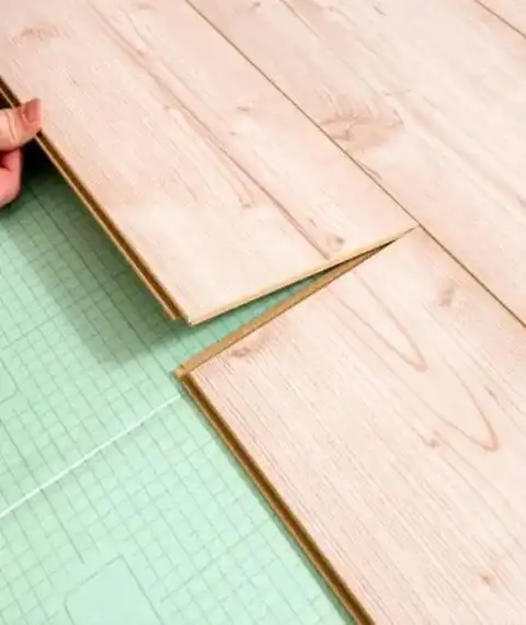 Pose de parquet stratifié
